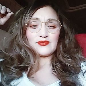 Meet your Posher, Marie